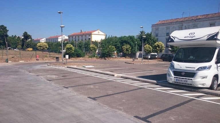 Área Autocaravanas de Mérida. Badajoz. — foto 4