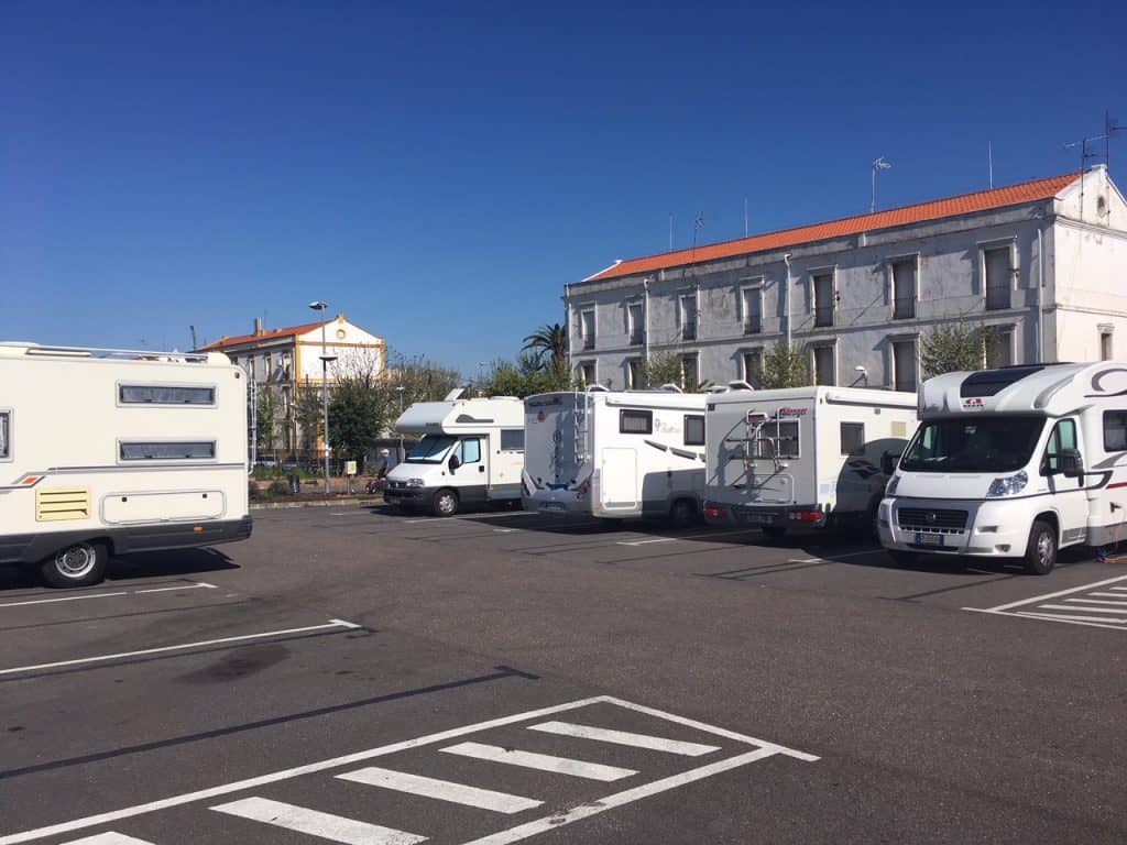 Área Autocaravanas de Mérida. Badajoz. — foto 1