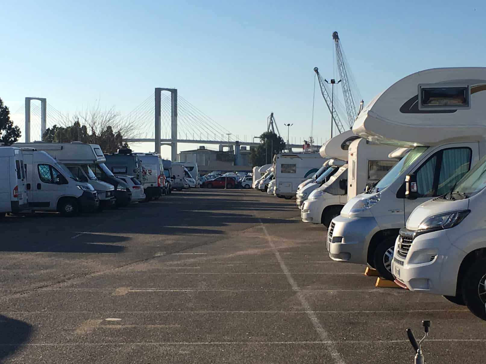 rea Autocaravanas de Sevilla Reserva en rea de Sevilla reas