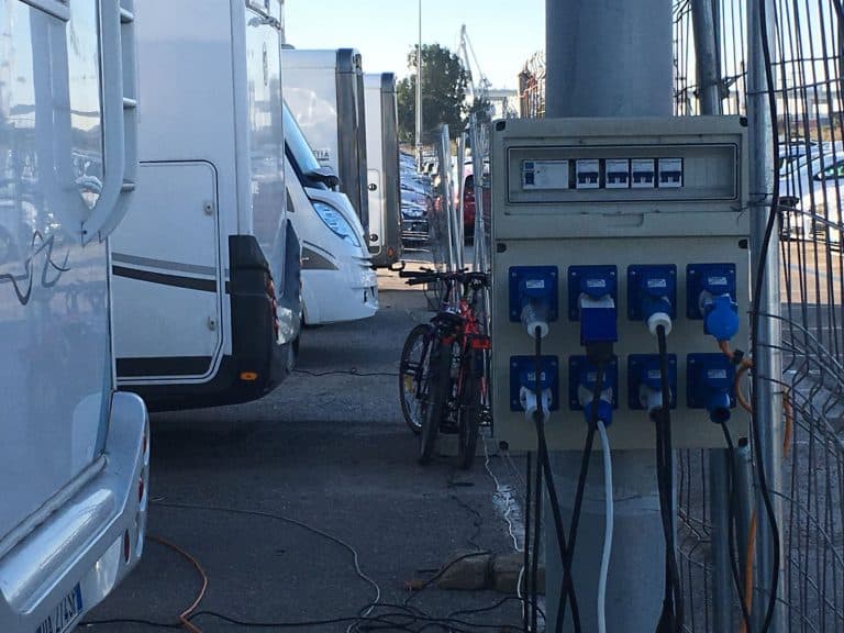 Área Autocaravanas de Sevilla — foto 4