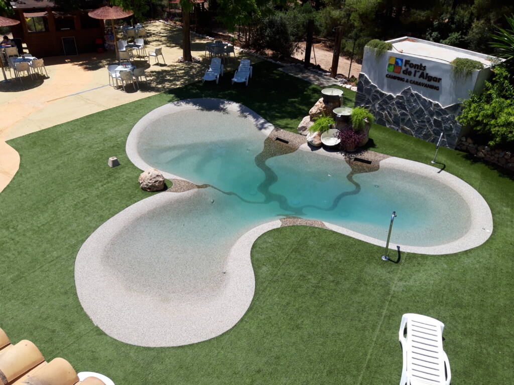 Área en Camping Caravaning Fonts del Algar, Alicante. — foto 4