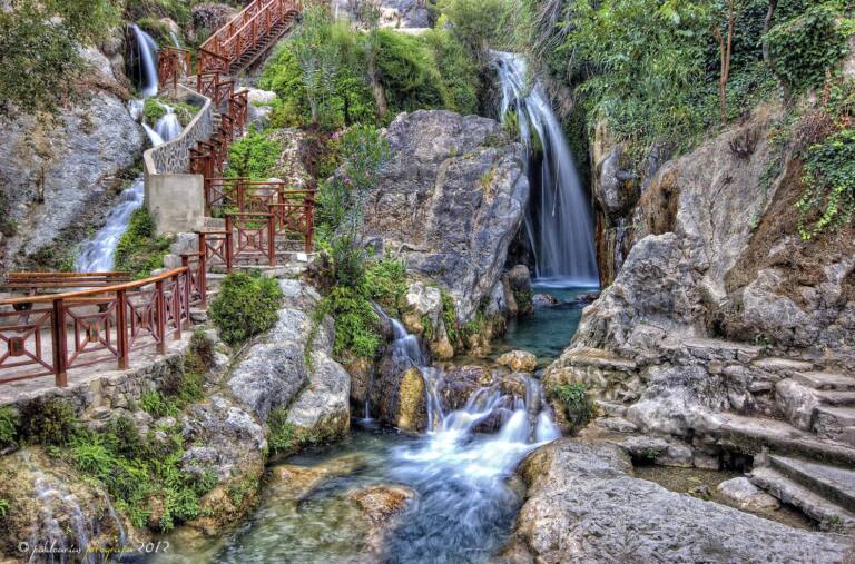 Área en Camping Caravaning Fonts del Algar, Alicante. — foto 3