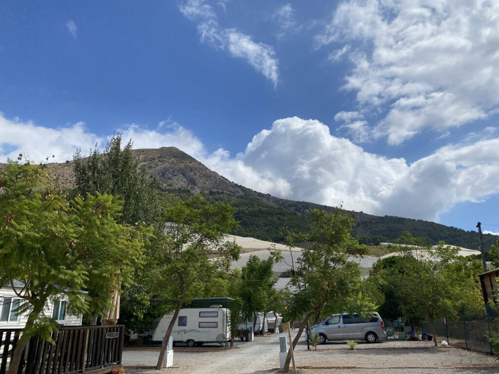 Área en Camping Caravaning Fonts del Algar, Alicante. — foto 5