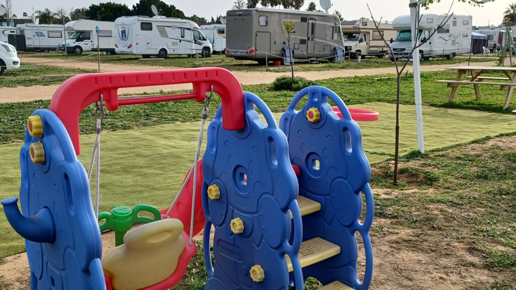 Spielplatz im Wohnmobilpark Sanlúcar, Sanlúcar de Barrameda, Cádiz