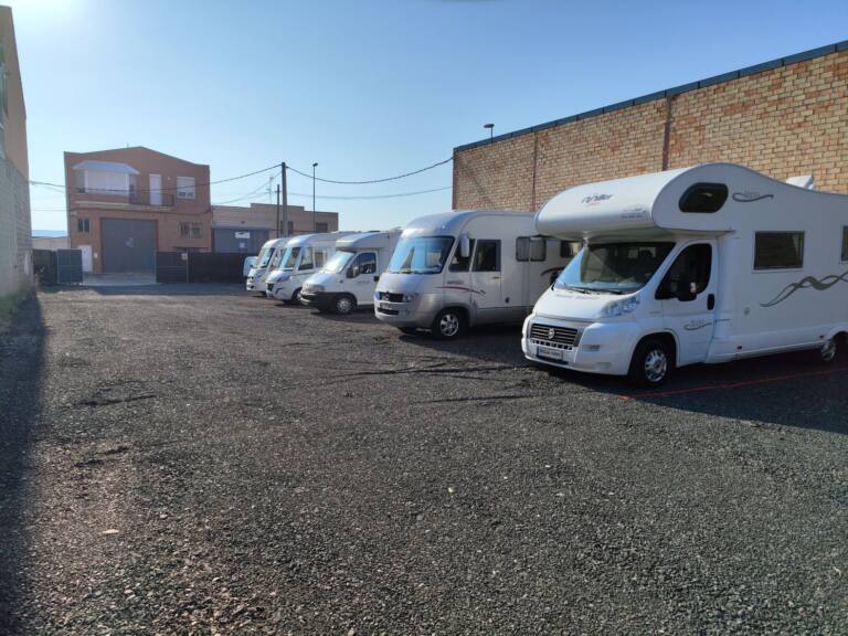 Spazio disponibile per roulotte a Navarrete, La Rioja