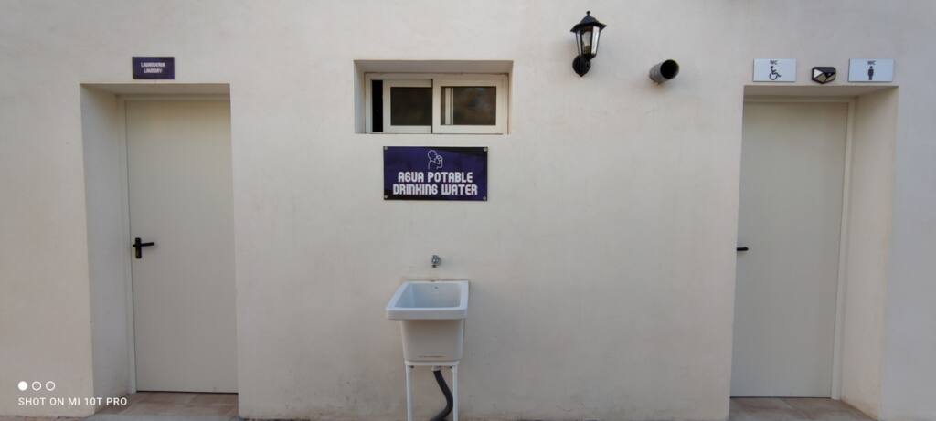 Aire de services offerte par Camping Albox, Albox, Almería
