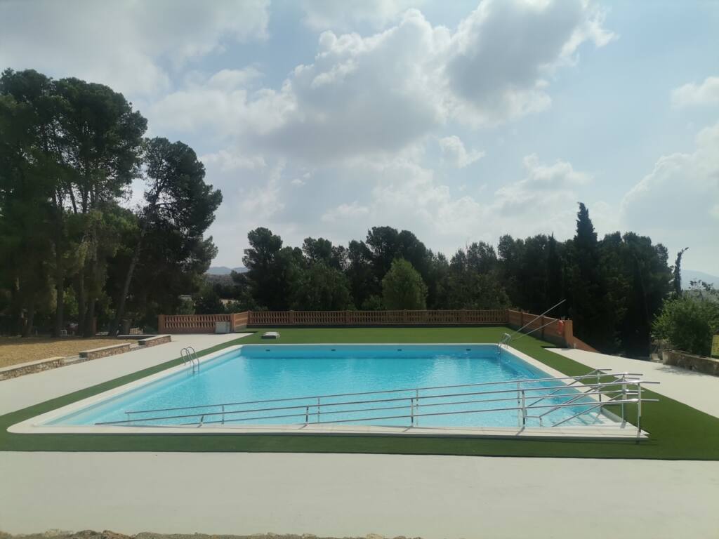 Aire de camping-car avec piscine, Albox, Albox, Almería