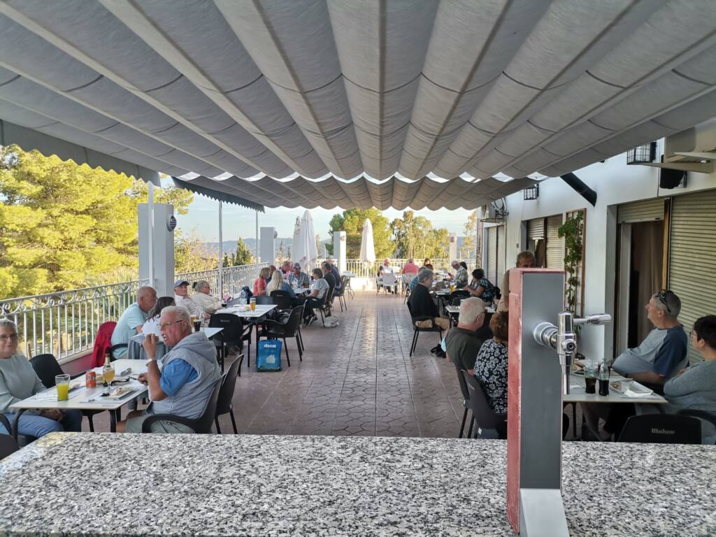 Aire de camping-car avec bar, camping-cars, Albox, Albox, Almería