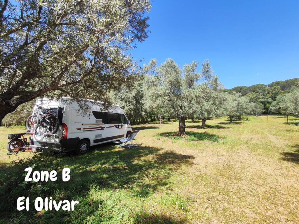 Für Wohnmobile reservierter Platz, El Lagar de los Perezones, Cordoba