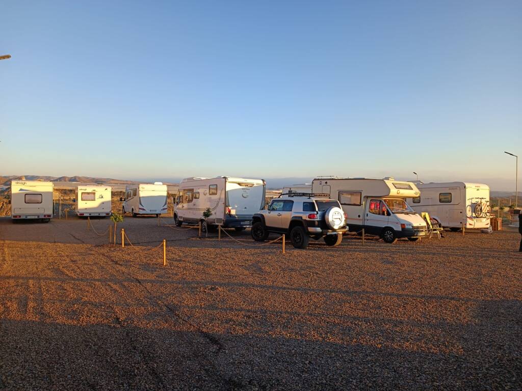 Espacio para caravanas y autocaravanas, Camper Park Sierra Alhamilla