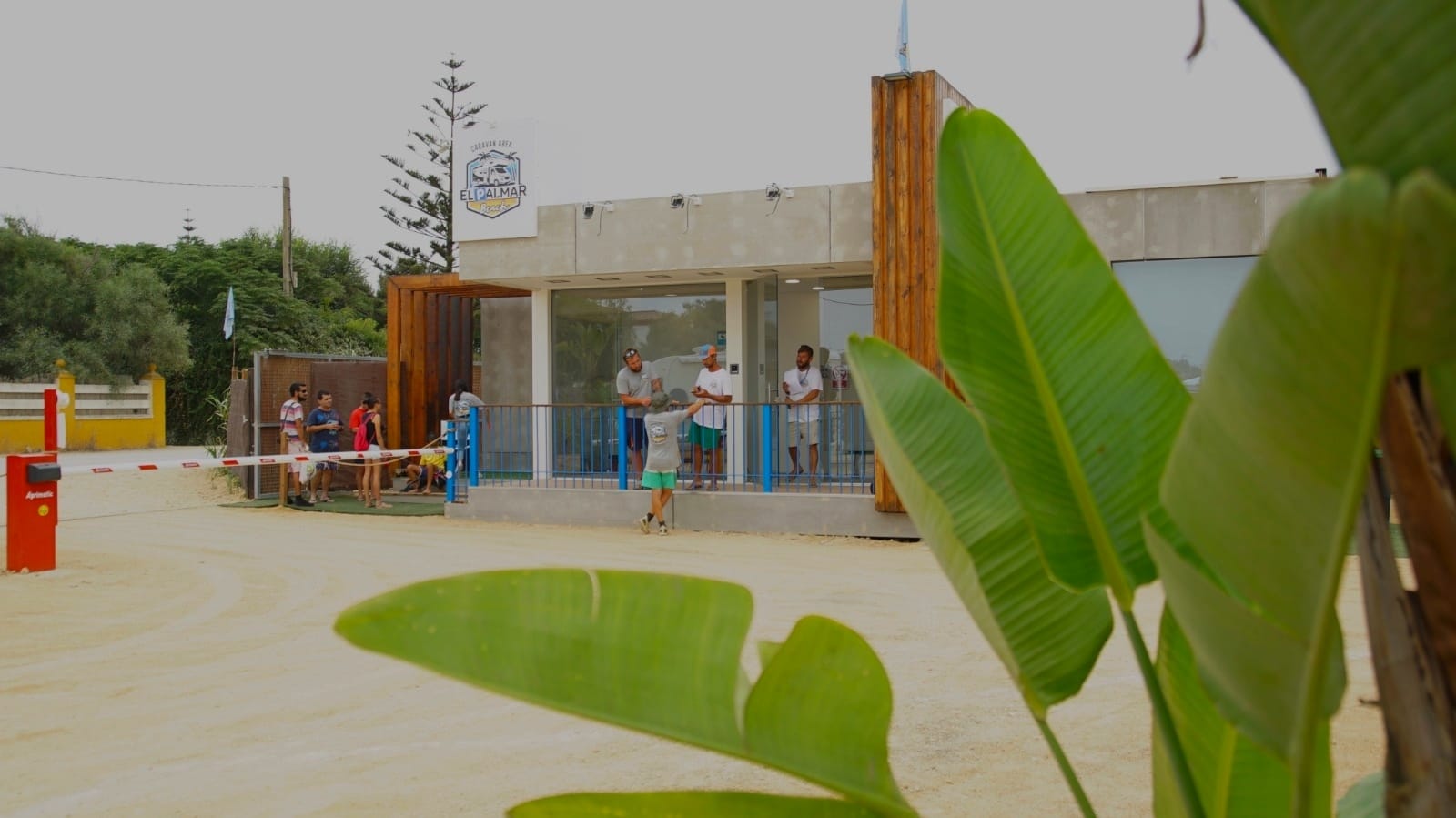 Welcome to El Palmar Beach Caravan Parking